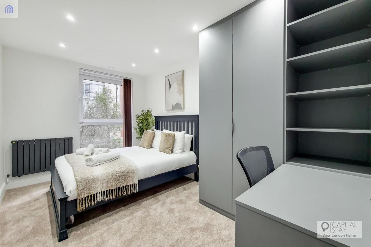 Free Parking - Stylish Three Bedroom Apartment By London Excel Esterno foto